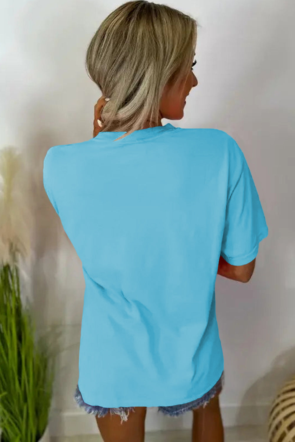 Light Blue MAMA Letter Graphic Neon T Shirt