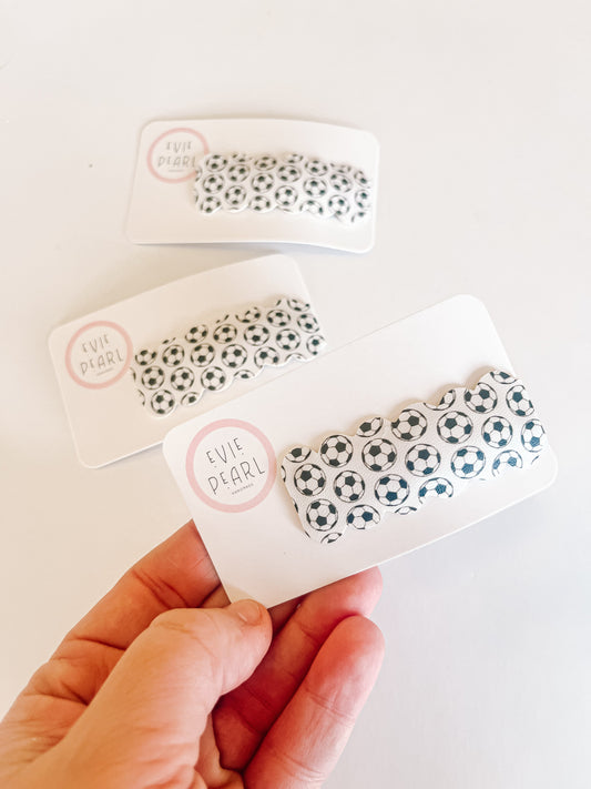 Single Soccer Snap Clip