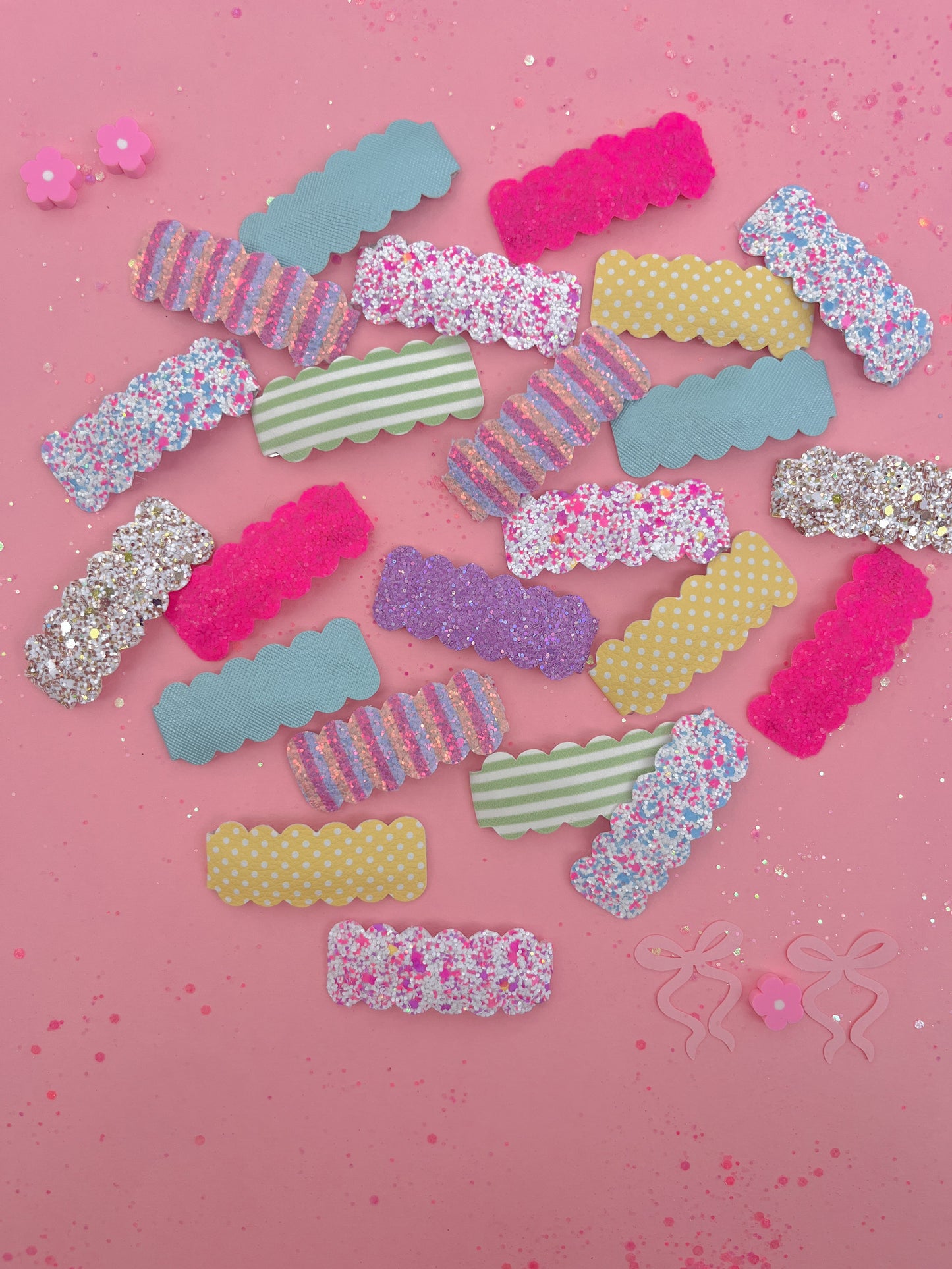 Purple Palms Glitter Snap Clip