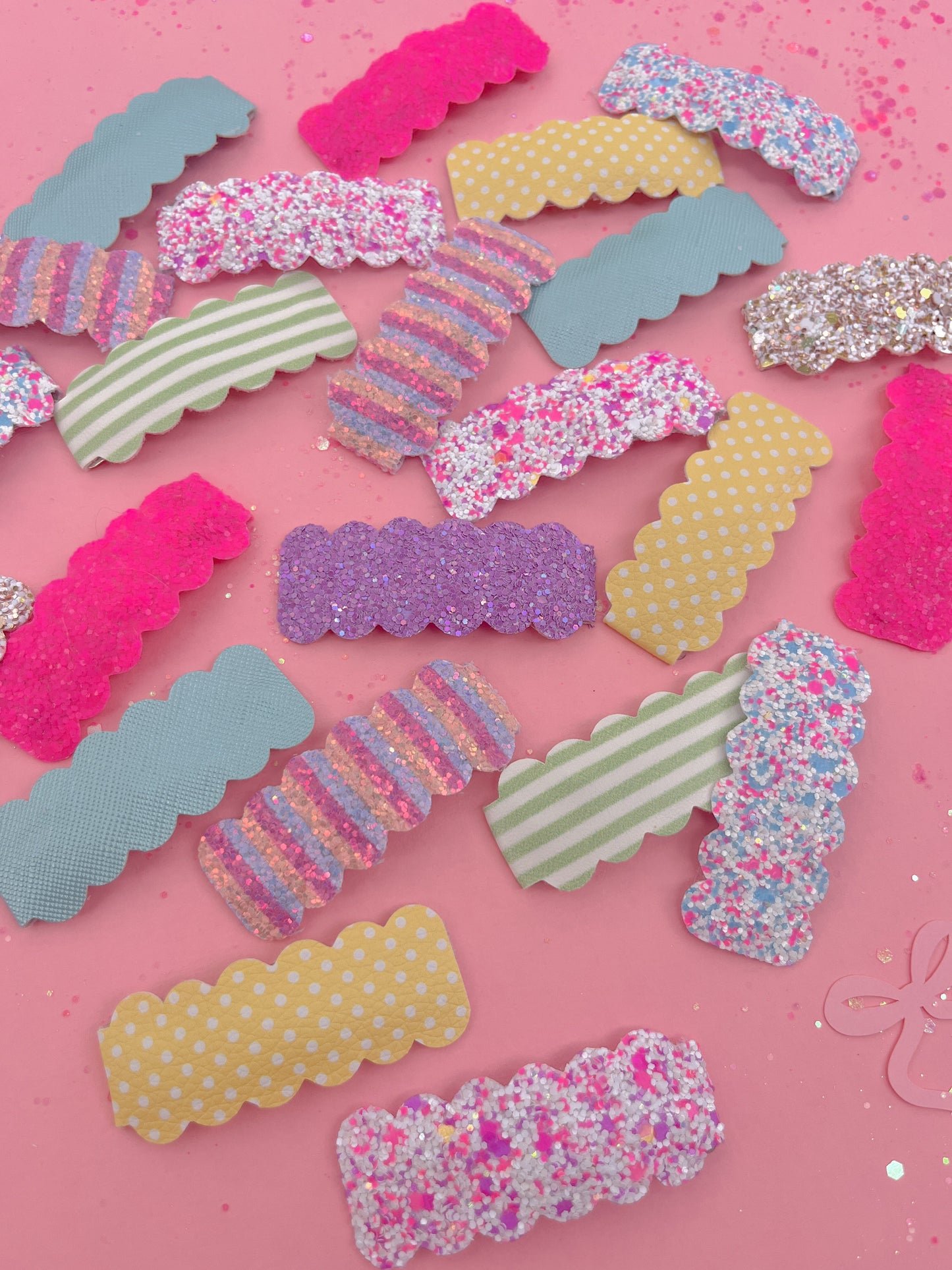 Hot Pink Heatwave Glitter Snap Clip